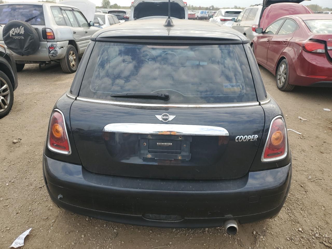 2008 Mini Cooper VIN: WMWMF33568TT63404 Lot: 87063025