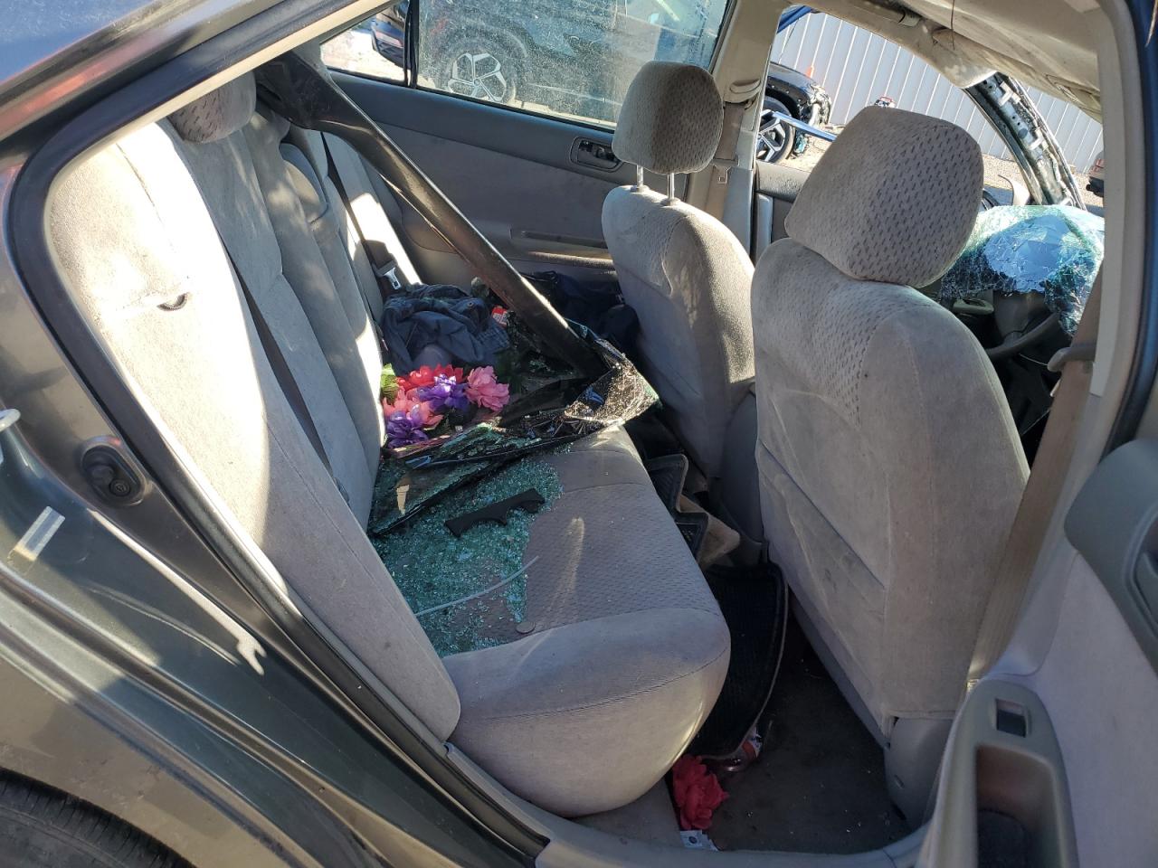 2003 Toyota Camry Le VIN: 4T1BE32K53U781438 Lot: 86624775