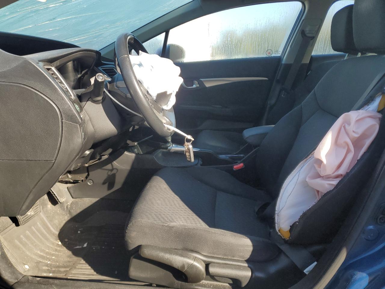 2015 Honda Civic Lx VIN: 2HGFB2F59FH057077 Lot: 69663825