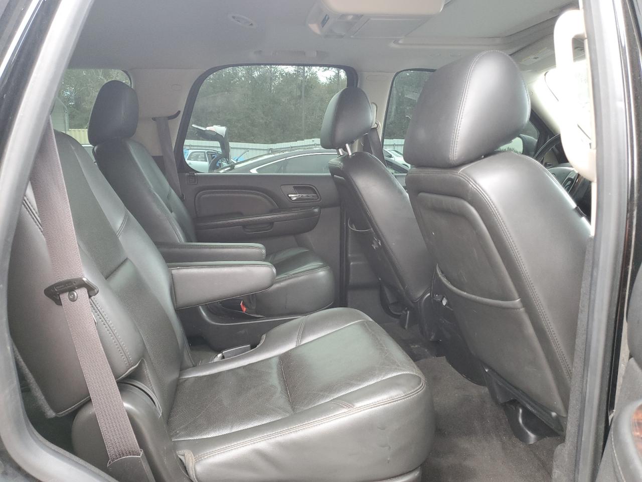 2013 GMC Yukon Denali VIN: 1GKS1EEF0DR329058 Lot: 90575075