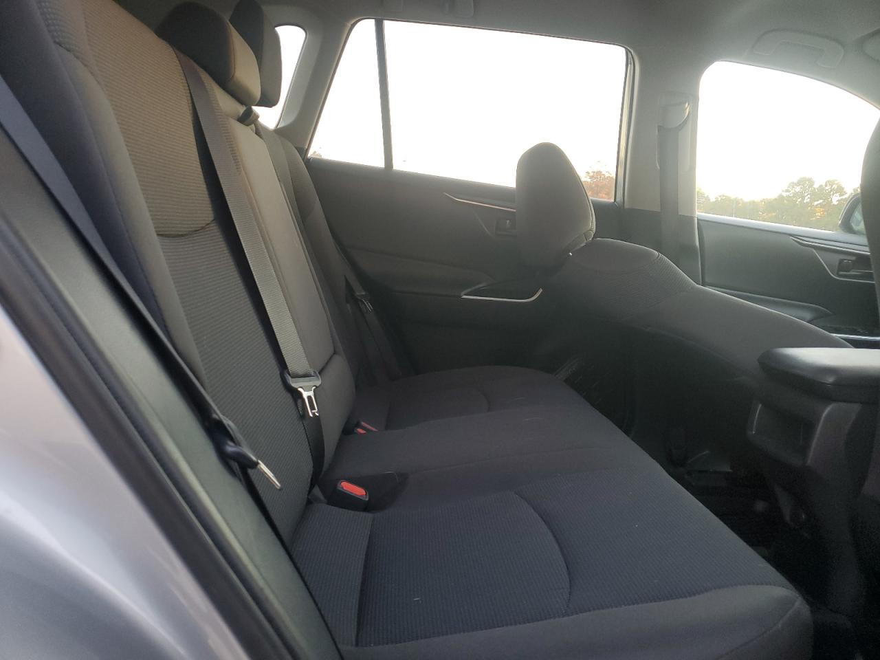 2020 Toyota Rav4 Le VIN: 2T3H1RFV4LW070897 Lot: 90630005