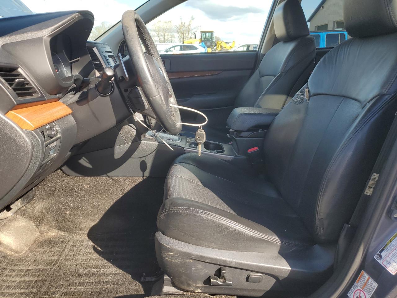 2014 Subaru Outback 2.5I Limited VIN: 4S4BRBLC9E3276808 Lot: 85108085