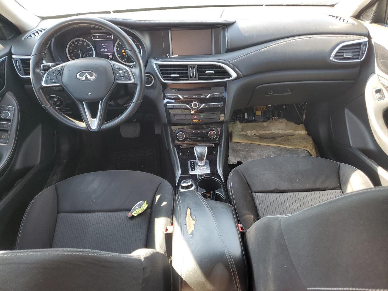 2018 Infiniti Qx30 Base VIN: SJKCH5CP5JA041308 Lot: 85688485