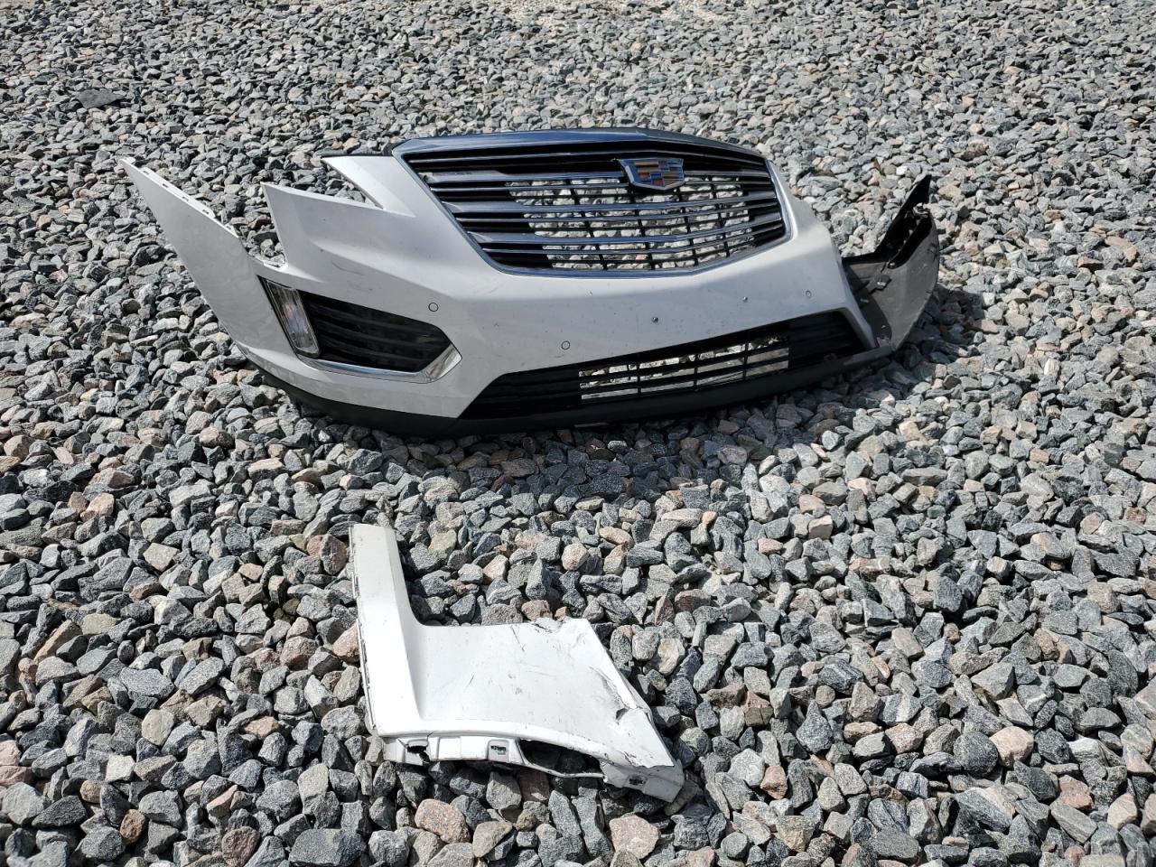 2019 Cadillac Xt5 Luxury VIN: 1GYKNCRS7KZ227310 Lot: 82504735