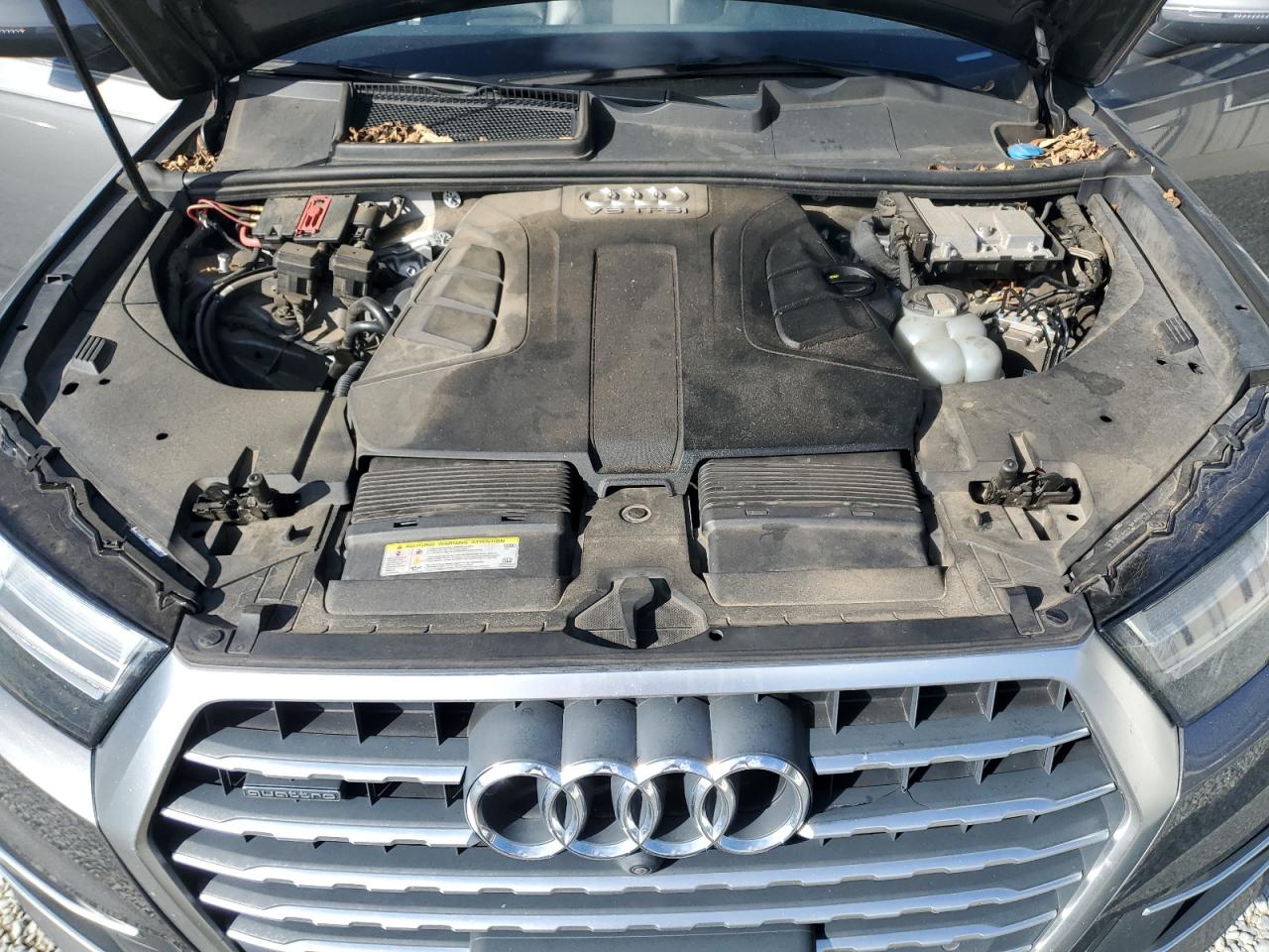 2017 Audi Q7 Premium Plus VIN: WA1LABF75HD059327 Lot: 82272345