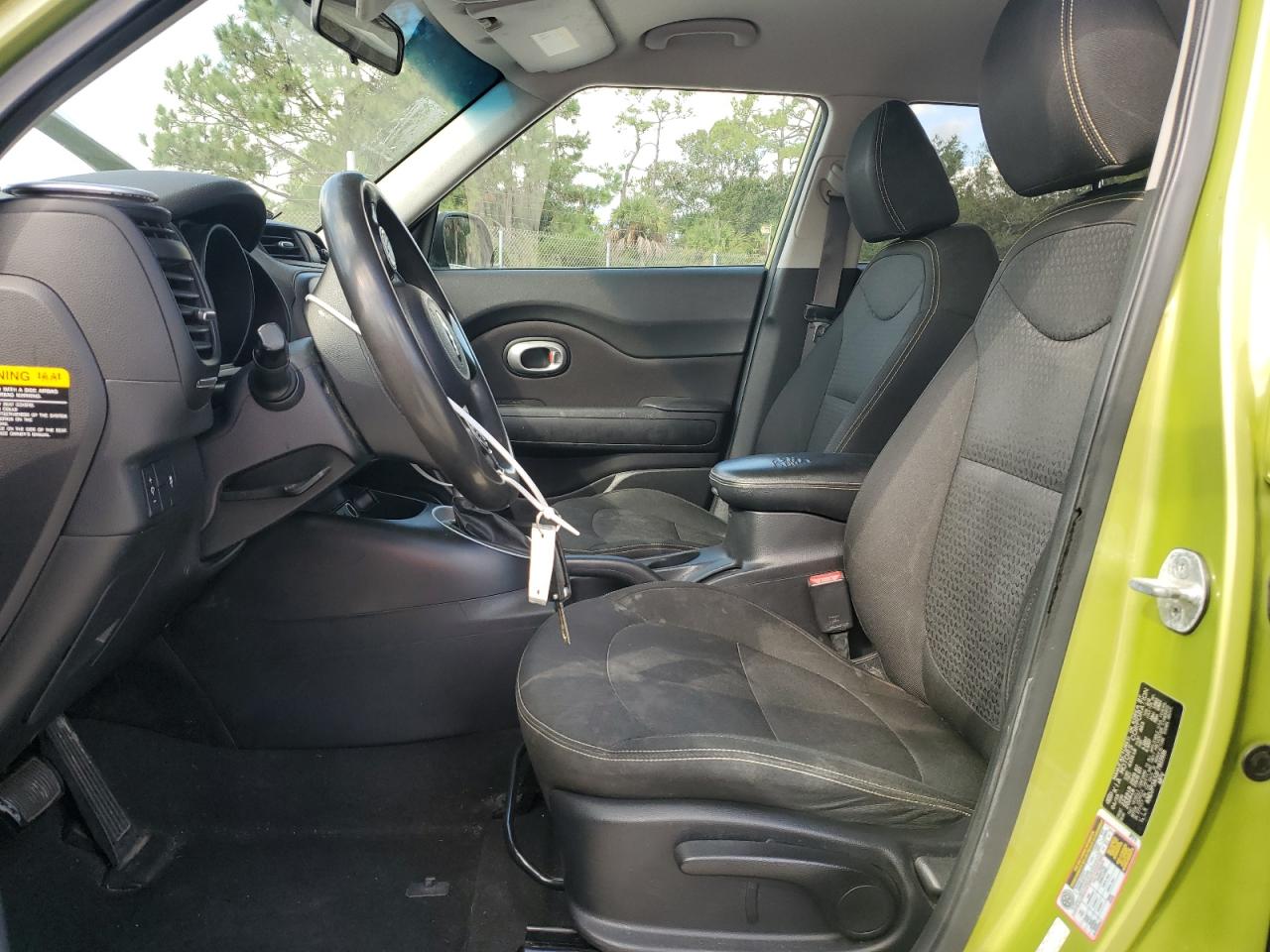 KNDJP3A51F7811916 2015 Kia Soul +
