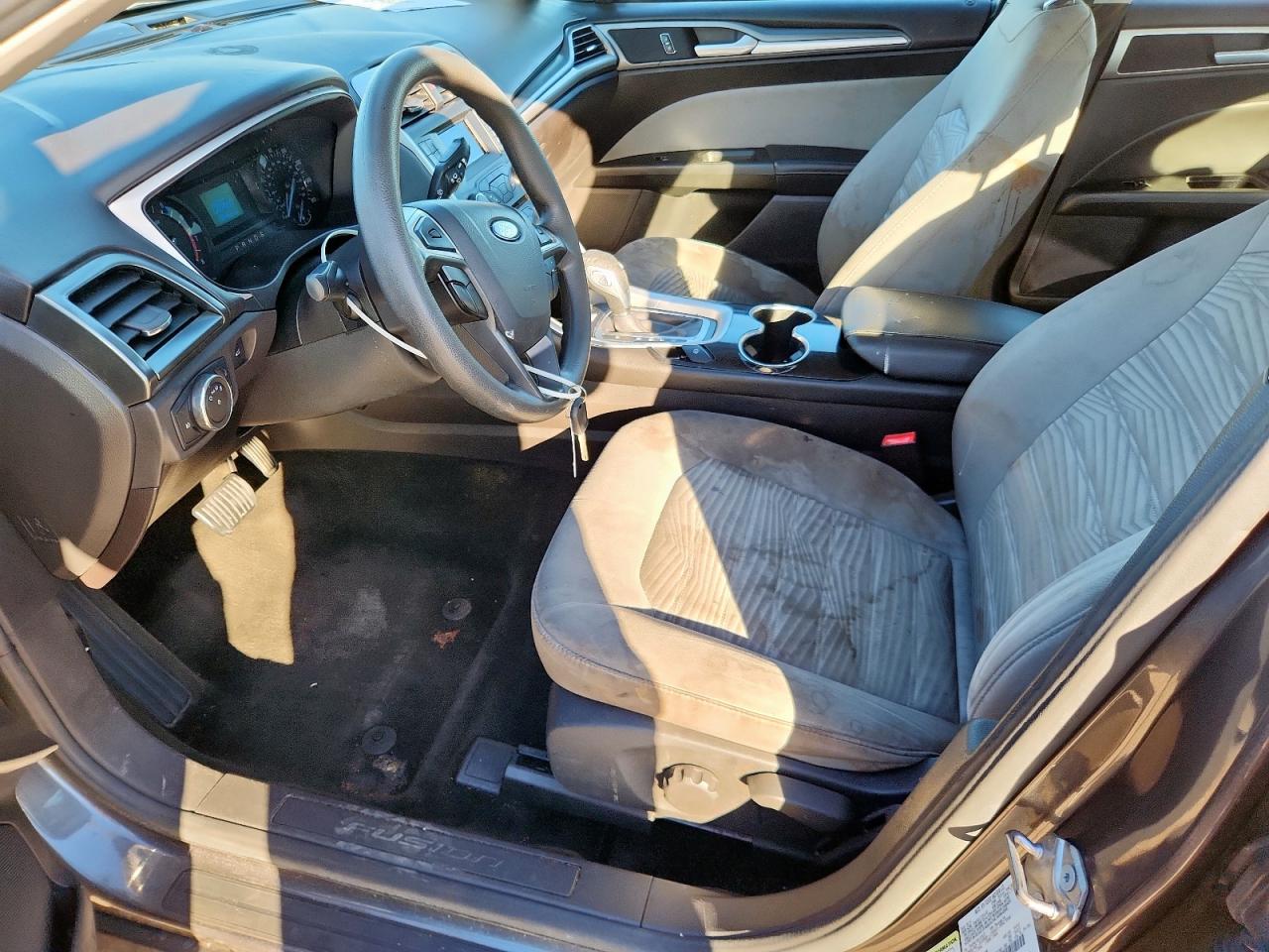 2016 Ford Fusion S VIN: 3FA6P0G70GR143457 Lot: 90434715