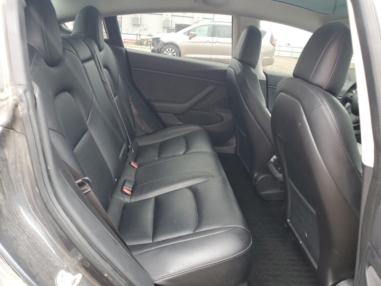 2018 Tesla Model 3 VIN: 5YJ3E1EB8JF112322 Lot: 86712355