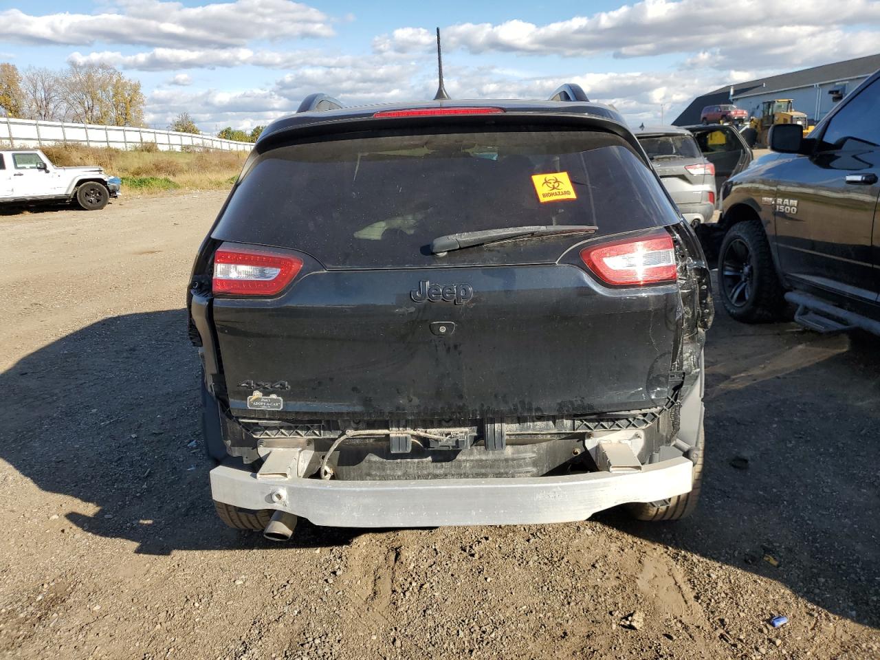 2018 Jeep Cherokee Limited VIN: 1C4PJMDBXJD574680 Lot: 89495225