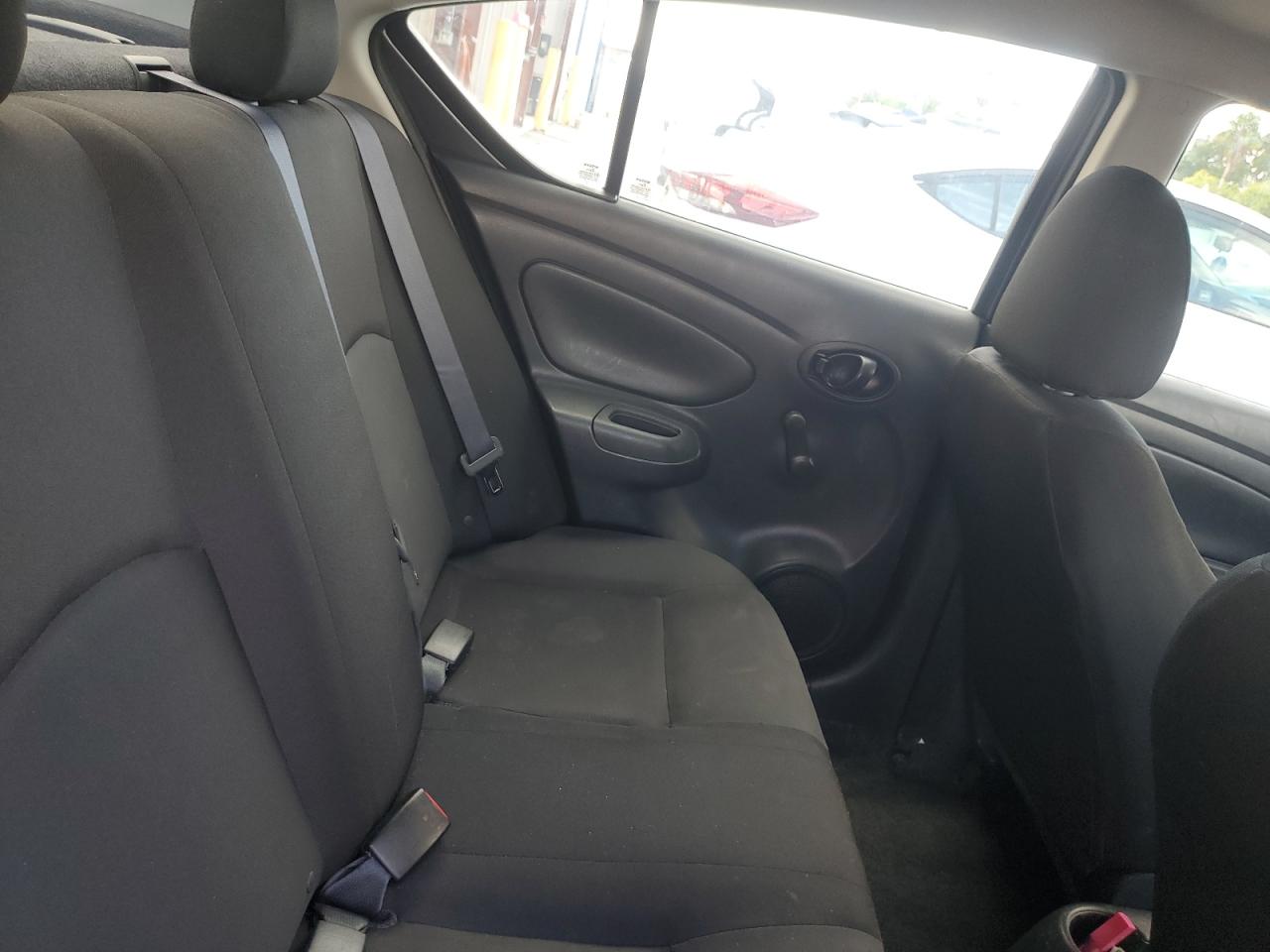 2018 Nissan Versa S VIN: 3N1CN7AP5JL856419 Lot: 85277245