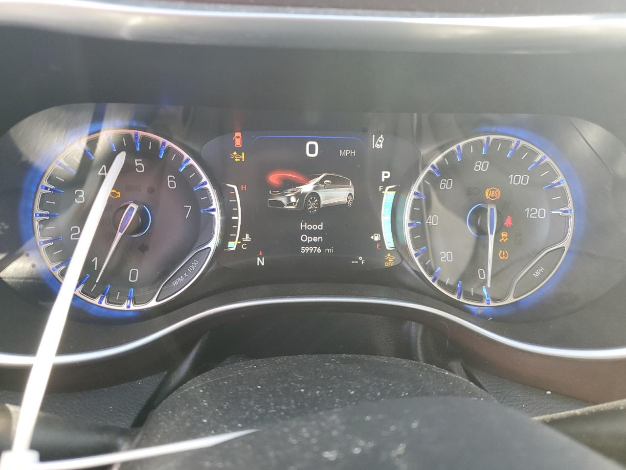 2018 Chrysler Pacifica Limited VIN: 2C4RC1GG4JR108474 Lot: 86057675