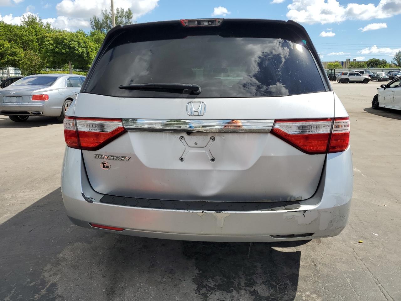 2011 Honda Odyssey Exl VIN: 5FNRL5H62BB095086 Lot: 86784965