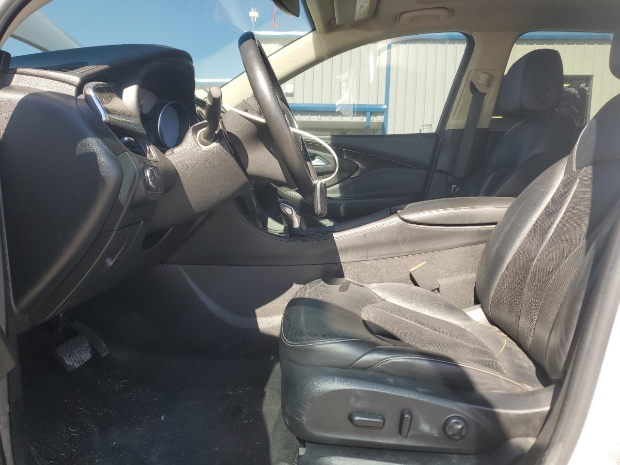 2018 Buick Envision Essence VIN: LRBFX1SA8JD007868 Lot: 89698815