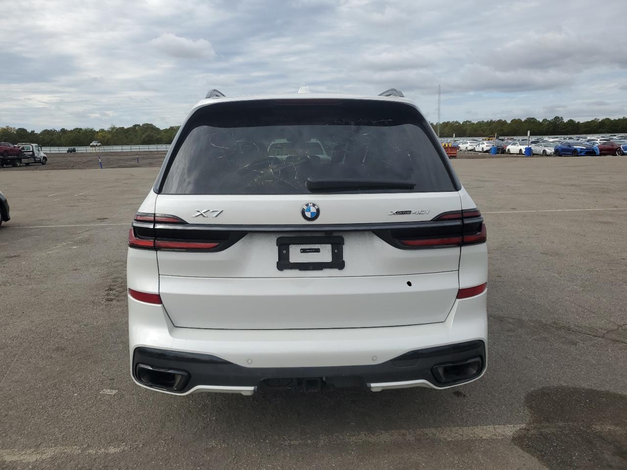 5UX23EM09S9Y79325 2025 BMW X7 xDrive40I