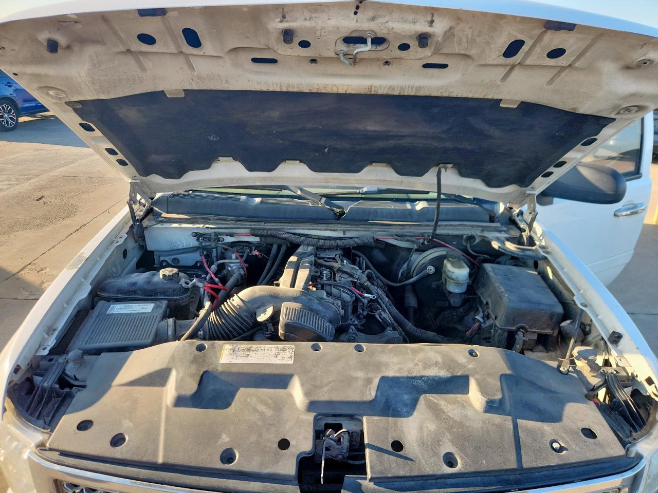 2008 Chevrolet Silverado C1500 VIN: 3GCEC13J48G261694 Lot: 84977425