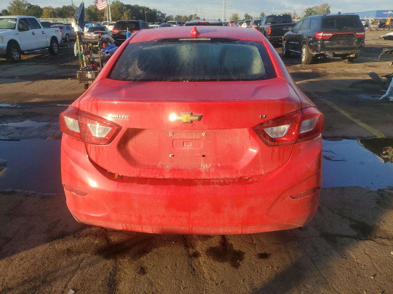 2017 Chevrolet Cruze Lt VIN: 1G1BE5SMXH7277077 Lot: 84987515