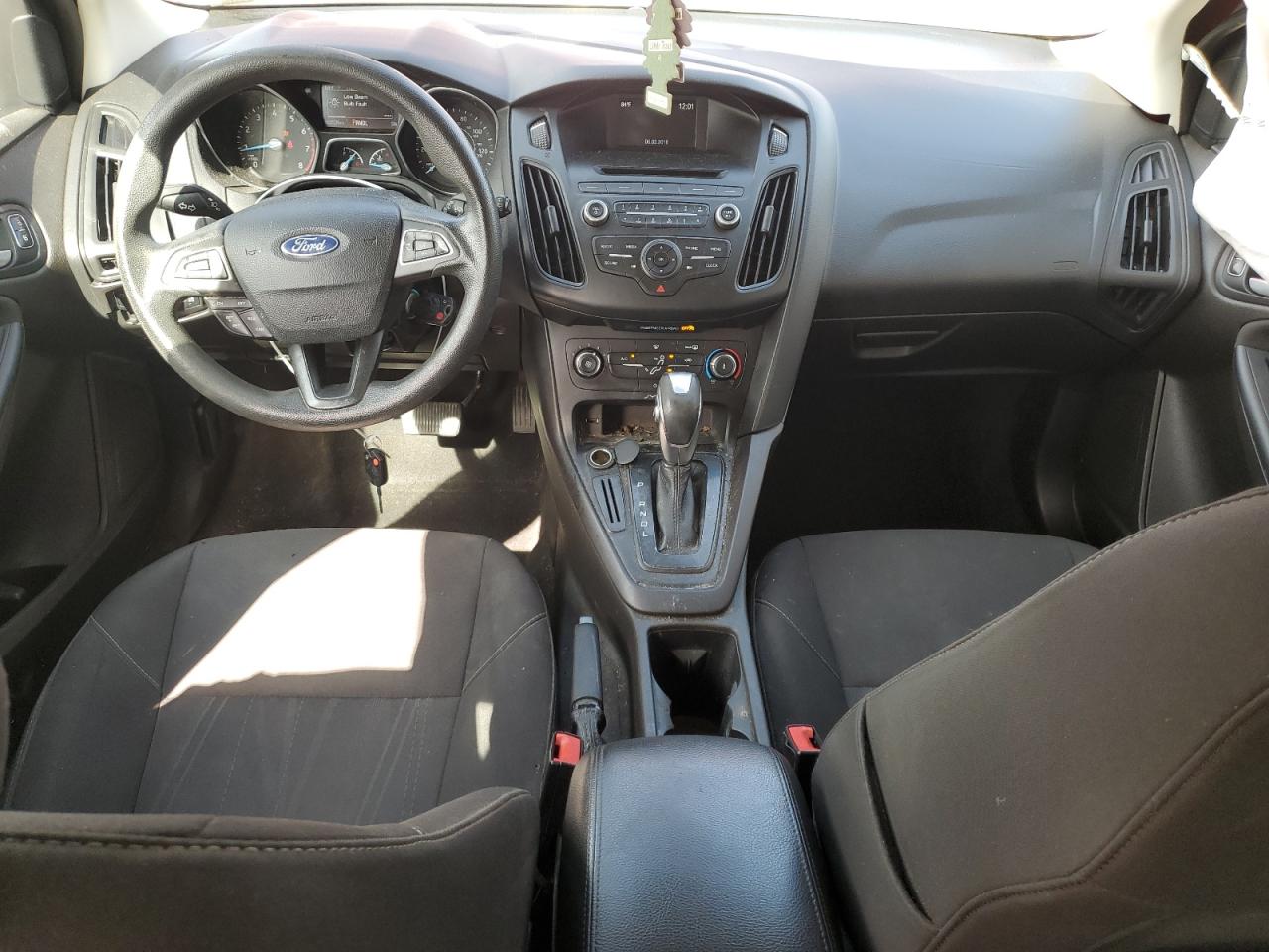 2016 Ford Focus Se VIN: 1FADP3K23GL359113 Lot: 84799335