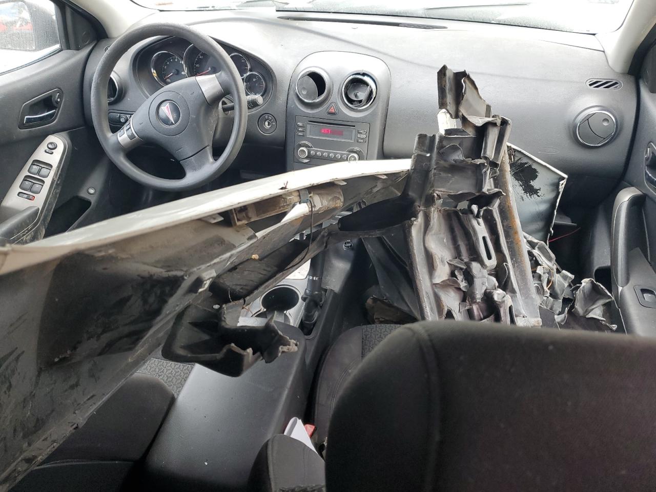 2007 Pontiac G6 Base VIN: 1G2ZG58N374273005 Lot: 82736275