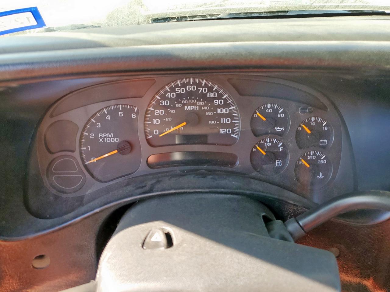 2005 GMC New Sierra C1500 VIN: 2GTEC13T951353941 Lot: 85594215