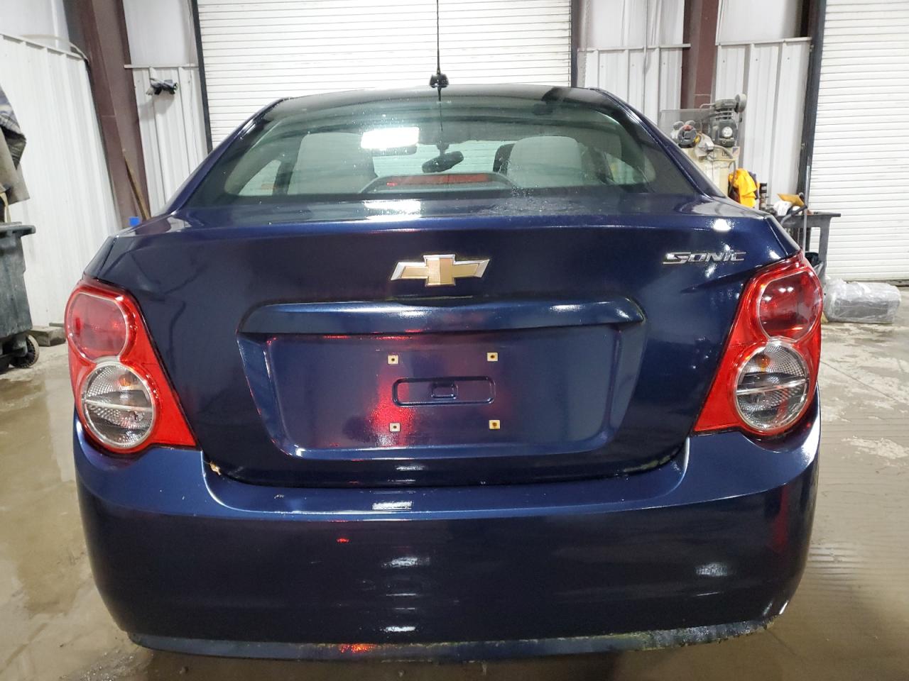 2015 Chevrolet Sonic Ls VIN: 1G1JA5SG9F4127719 Lot: 87409695