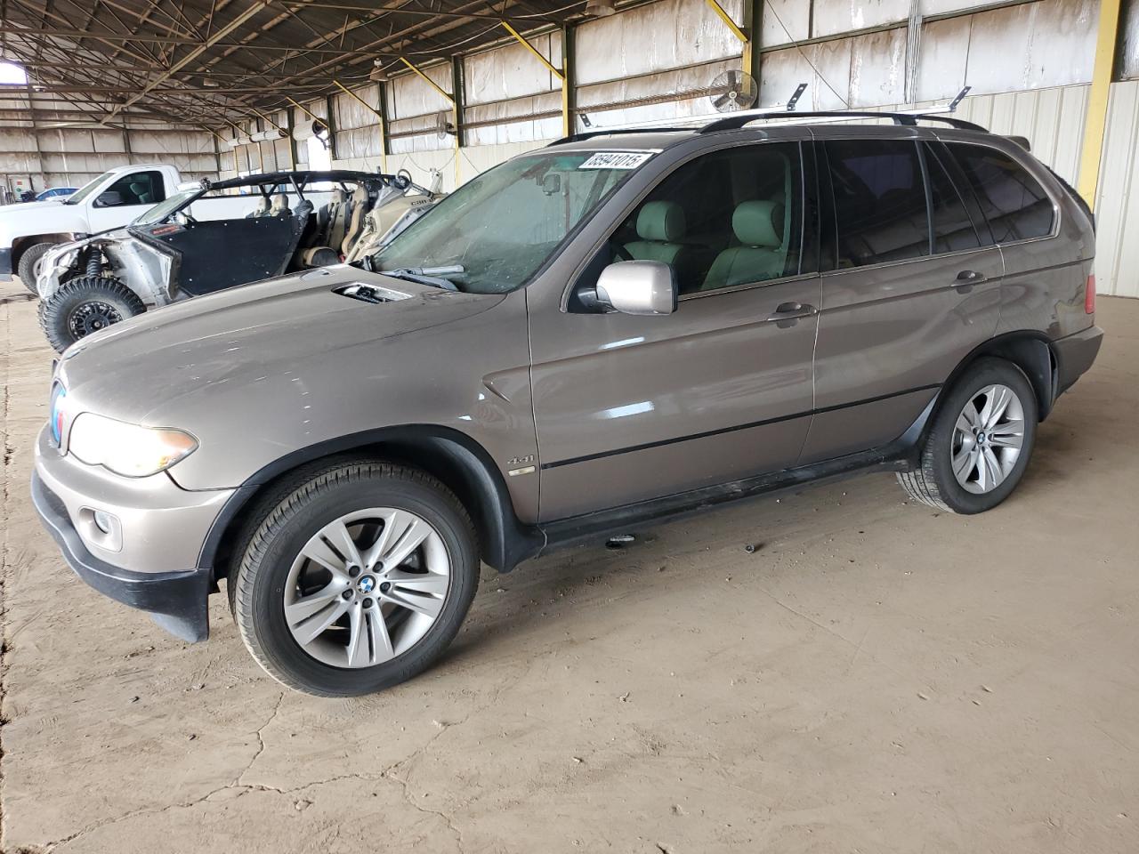 2004 BMW X5 4.4I