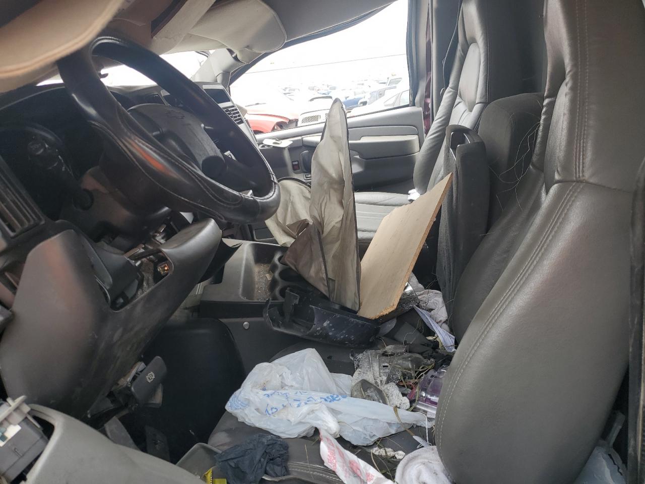 2005 Chevrolet Express G2500 VIN: 1GCGG25VX51228972 Lot: 90612045