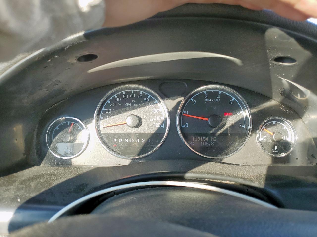 2005 Chevrolet Uplander Lt VIN: 1GNDV33L75D221323 Lot: 82463525