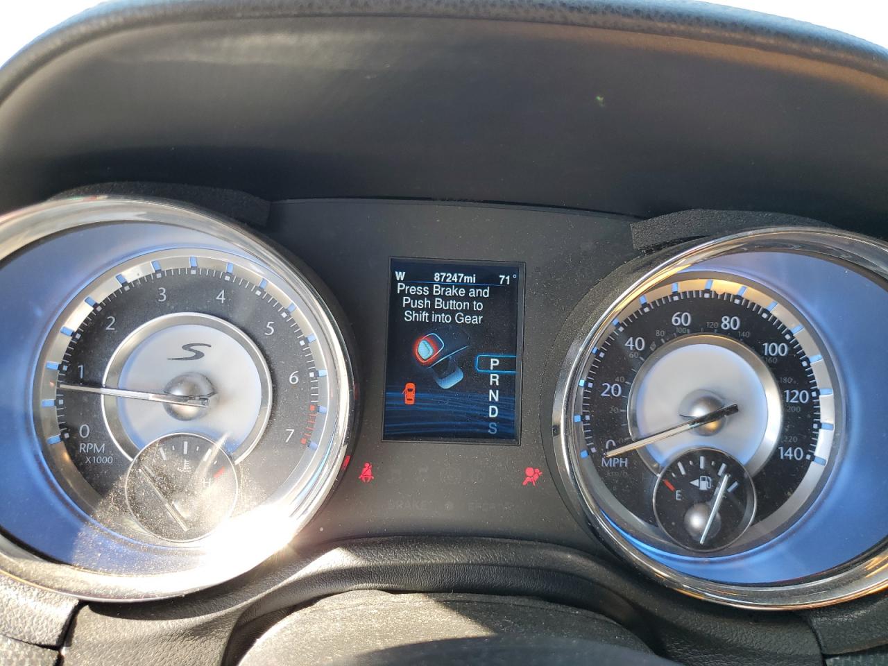 2013 Chrysler 300 S VIN: 2C3CCABG8DH586425 Lot: 82609745