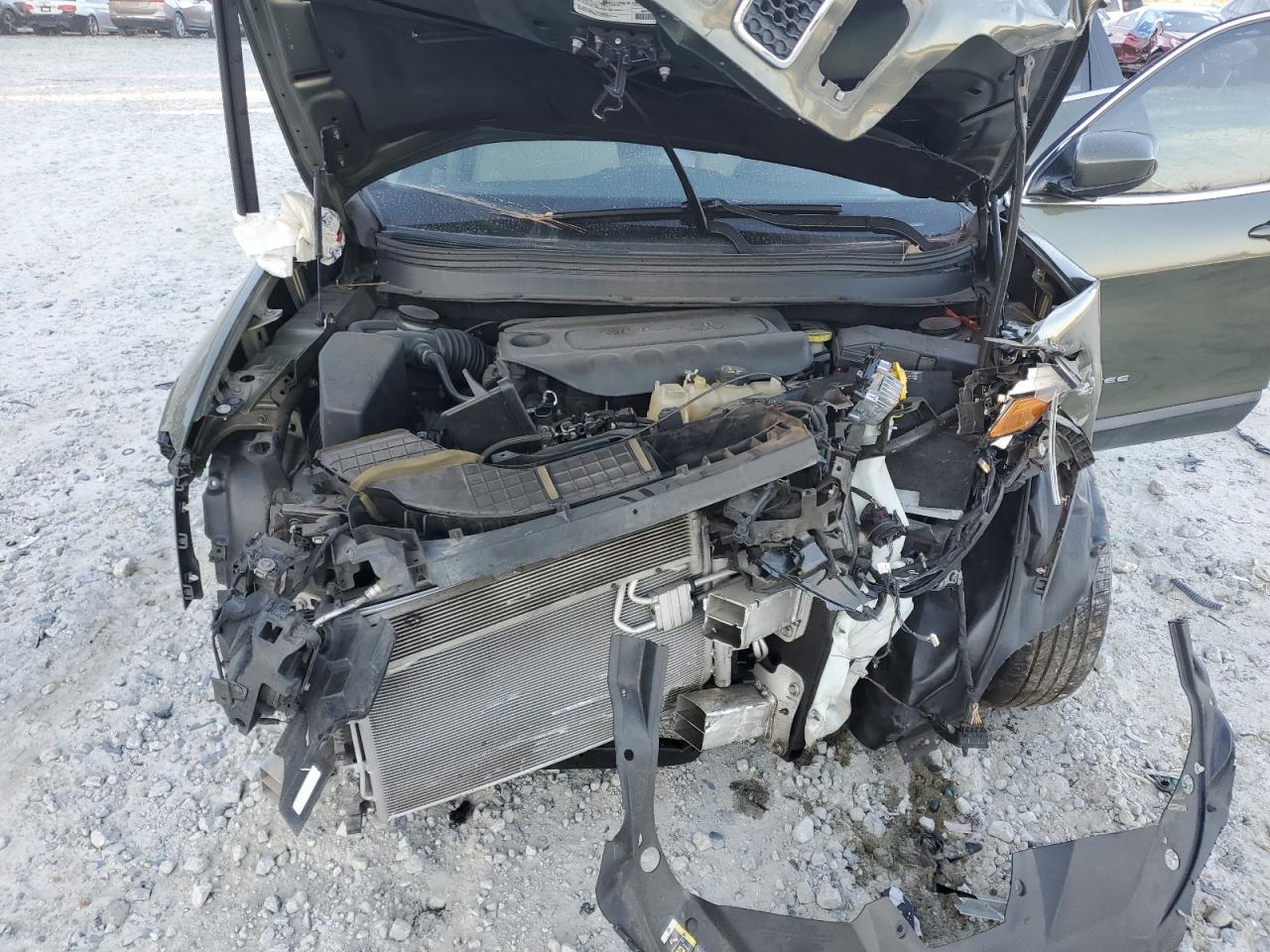 2019 Jeep Cherokee Latitude VIN: 1C4PJLCB4KD241369 Lot: 81866775