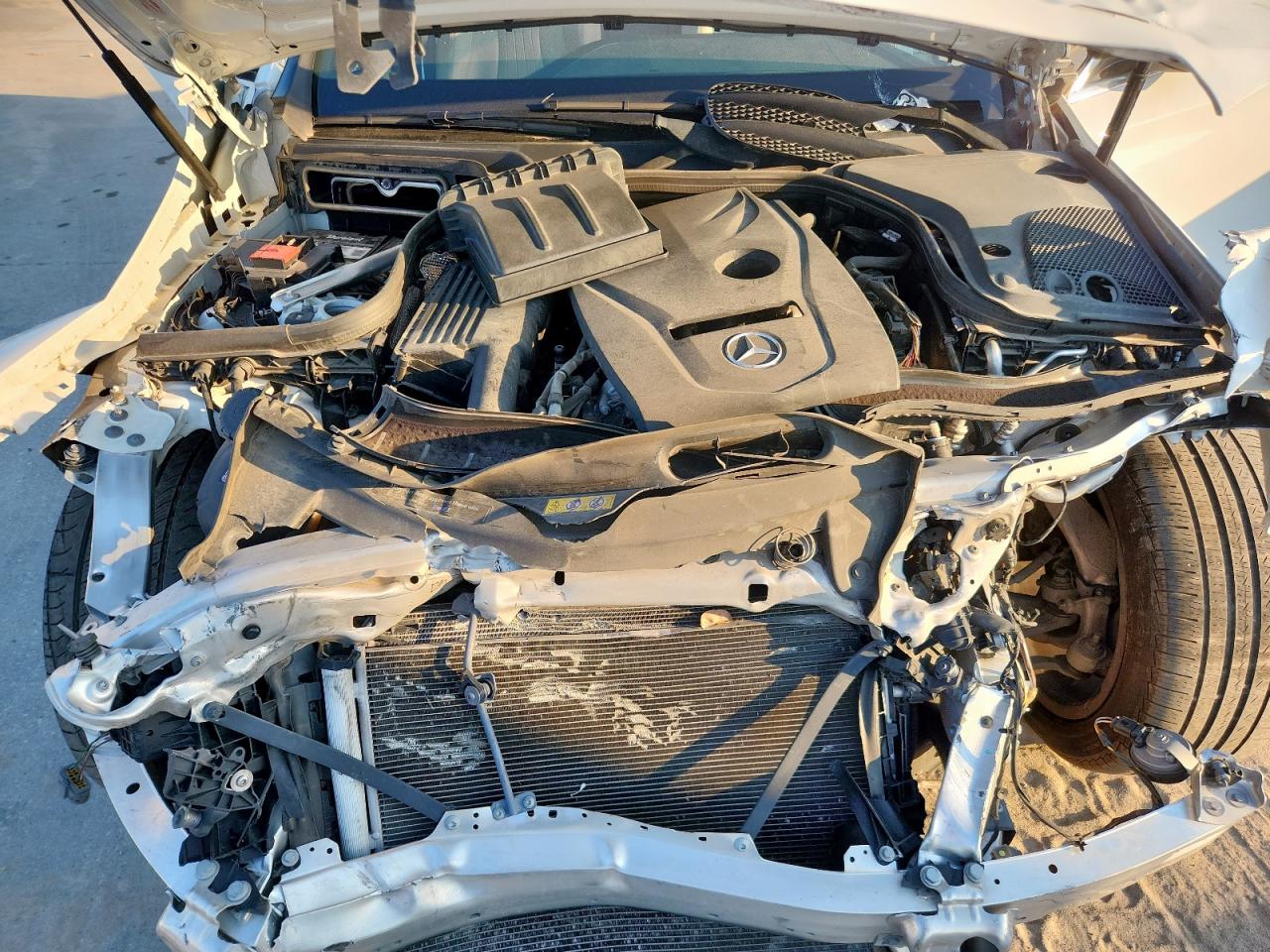 2019 Mercedes-Benz E 300 VIN: WDDZF4JB5KA554697 Lot: 85115355