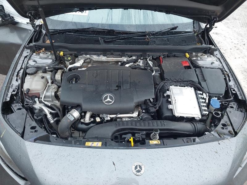 2021 MERCEDES-BENZ A CLASS A200D AMG LINE PREMIUM 4DR AUTO