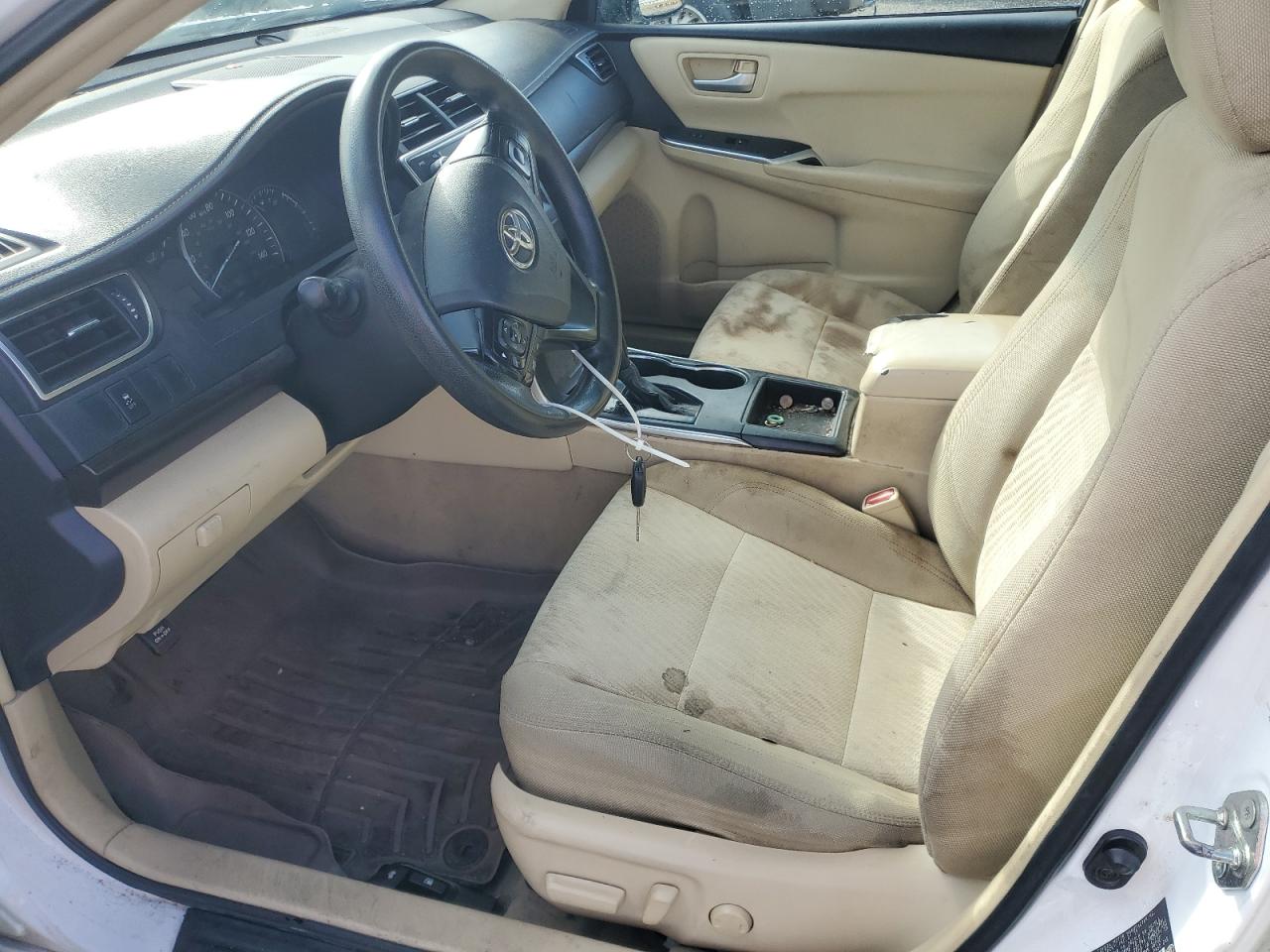 2015 Toyota Camry Le VIN: 4T1BF1FK3FU027762 Lot: 85202915