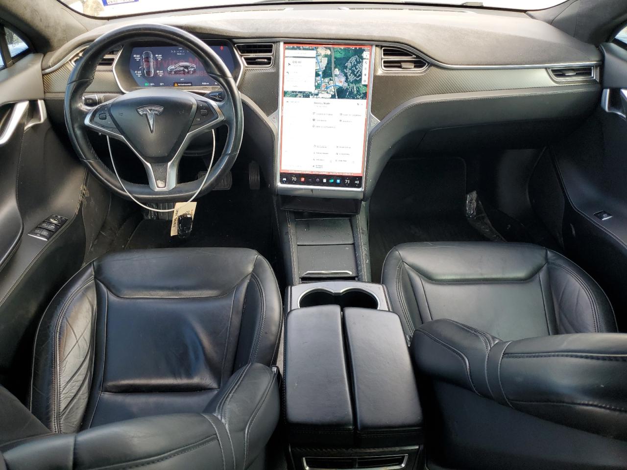 2015 Tesla Model S VIN: 5YJSA1E28FF108852 Lot: 82282845