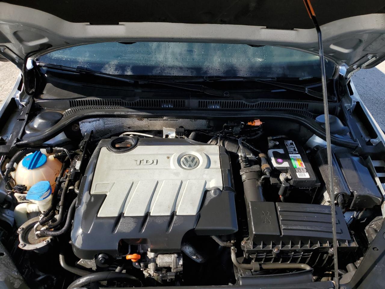 2014 Volkswagen Jetta Tdi VIN: 3VWLL7AJ8EM352135 Lot: 85314945