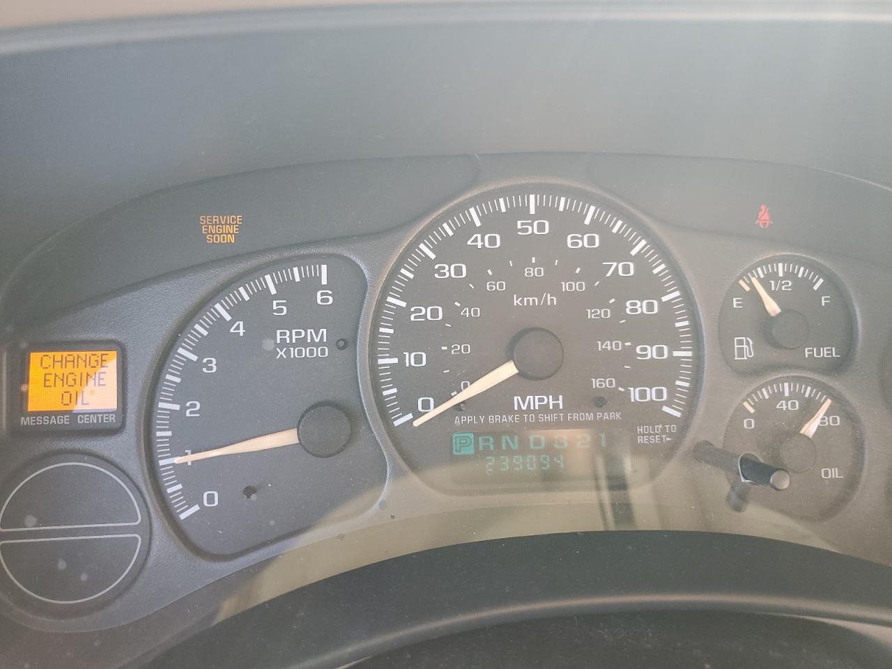 2002 Chevrolet Tahoe K1500 VIN: 1GNEK13ZX2R310095 Lot: 85314915