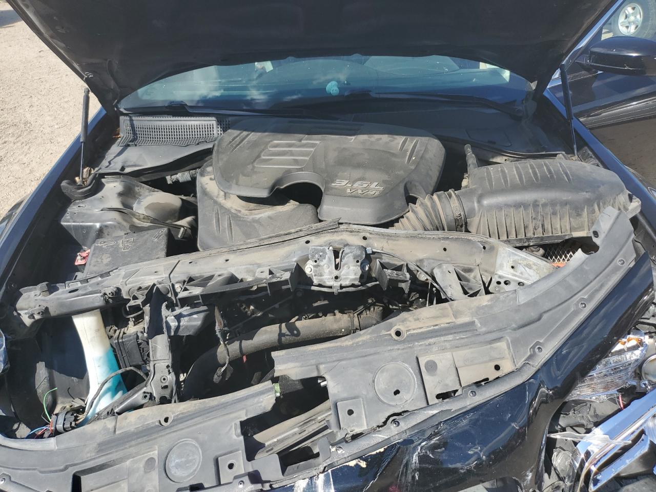 2016 Chrysler 300 Limited VIN: 2C3CCAAG1GH208002 Lot: 86177985