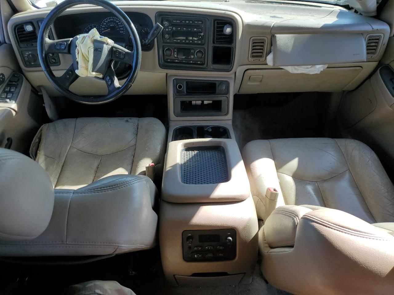 2004 GMC Yukon VIN: 1GKEK13T04R114727 Lot: 82332925