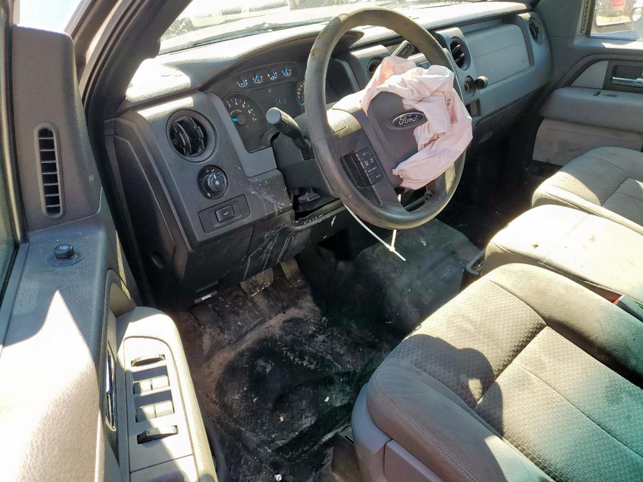 2014 Ford F150 Super Cab VIN: 1FTFX1EF9EKD77267 Lot: 85884385