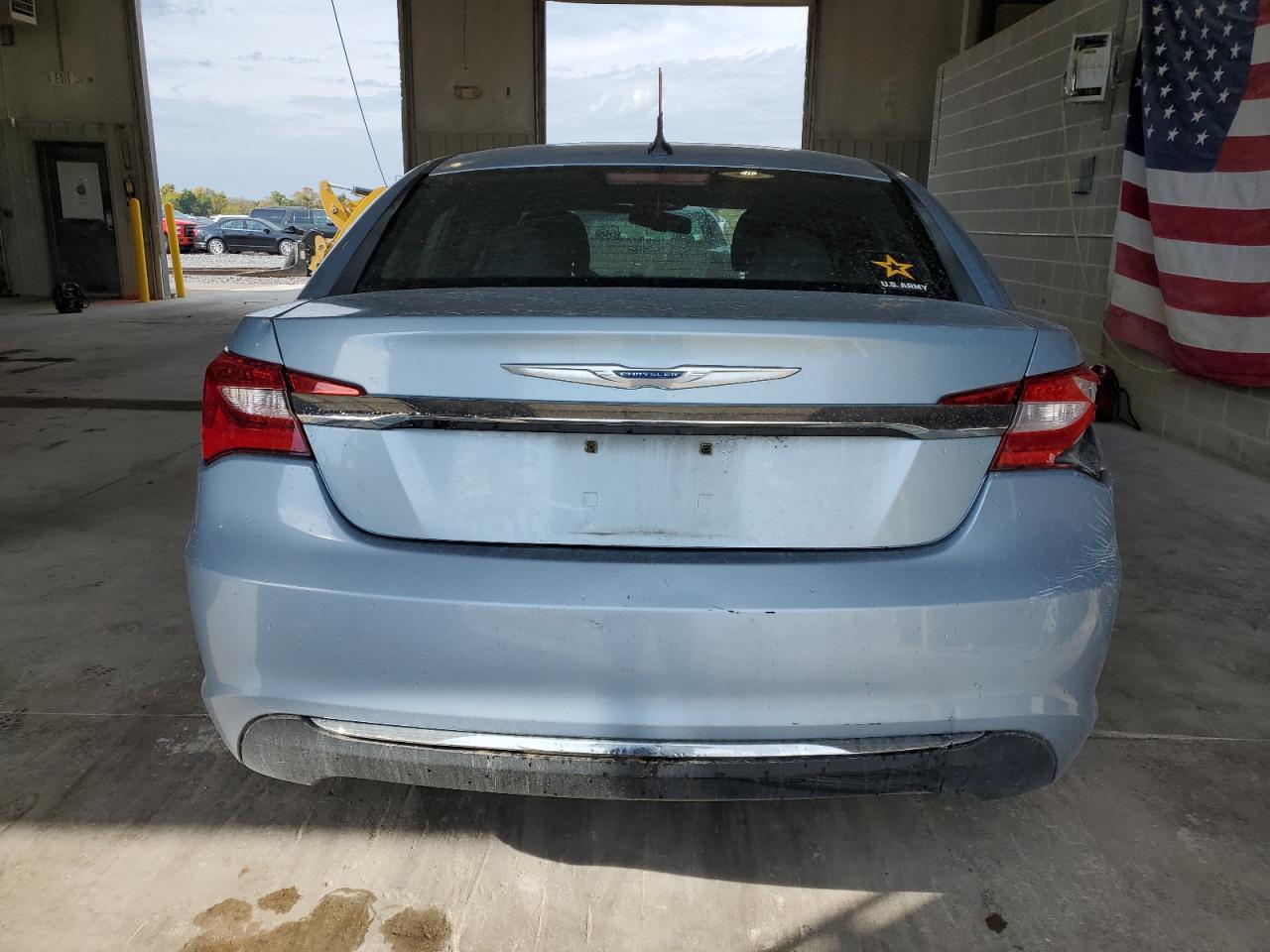 2012 Chrysler 200 Limited VIN: 1C3CCBCGXCN153098 Lot: 82553055