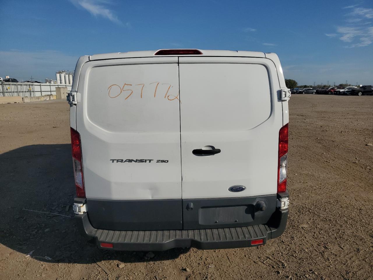 2017 Ford Transit T-250 VIN: 1FTYR2ZM3HKA11214 Lot: 84923335