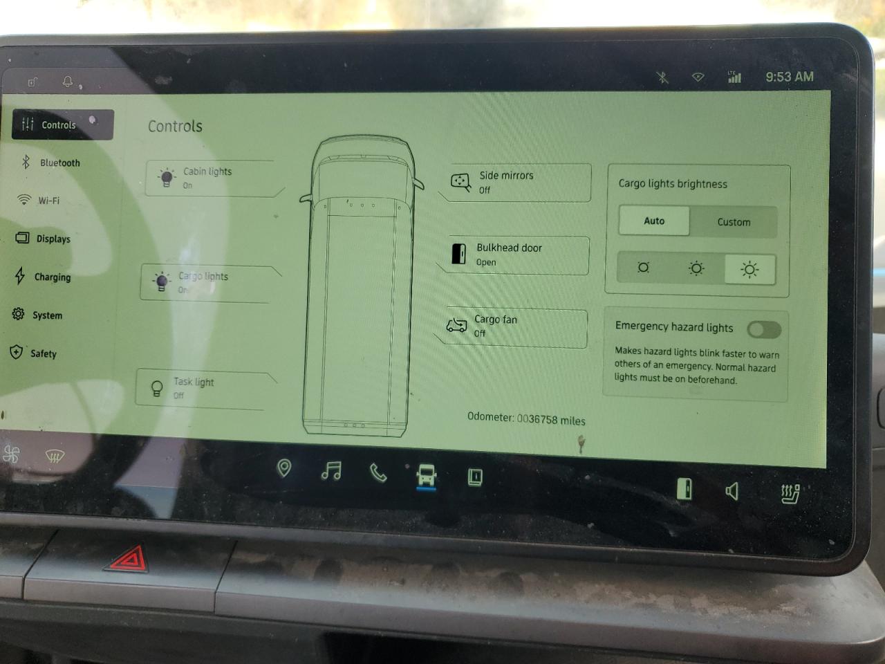 2023 Rivian Edv Delivery Van VIN: 7FCEHEB75PN007569 Lot: 90023115