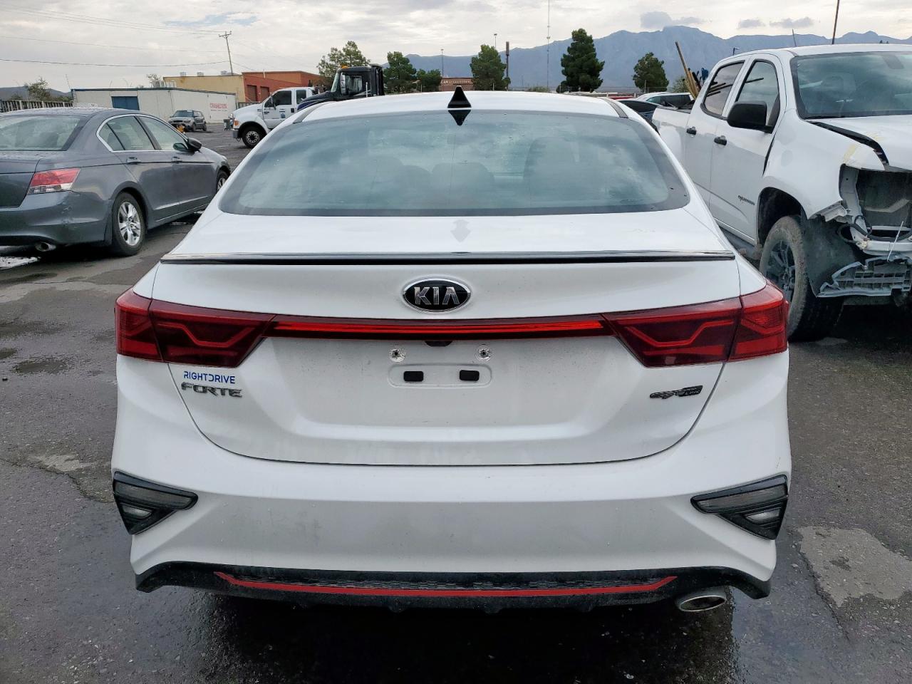 2021 Kia Forte Gt Line VIN: 3KPF34AD2ME416395 Lot: 85918395