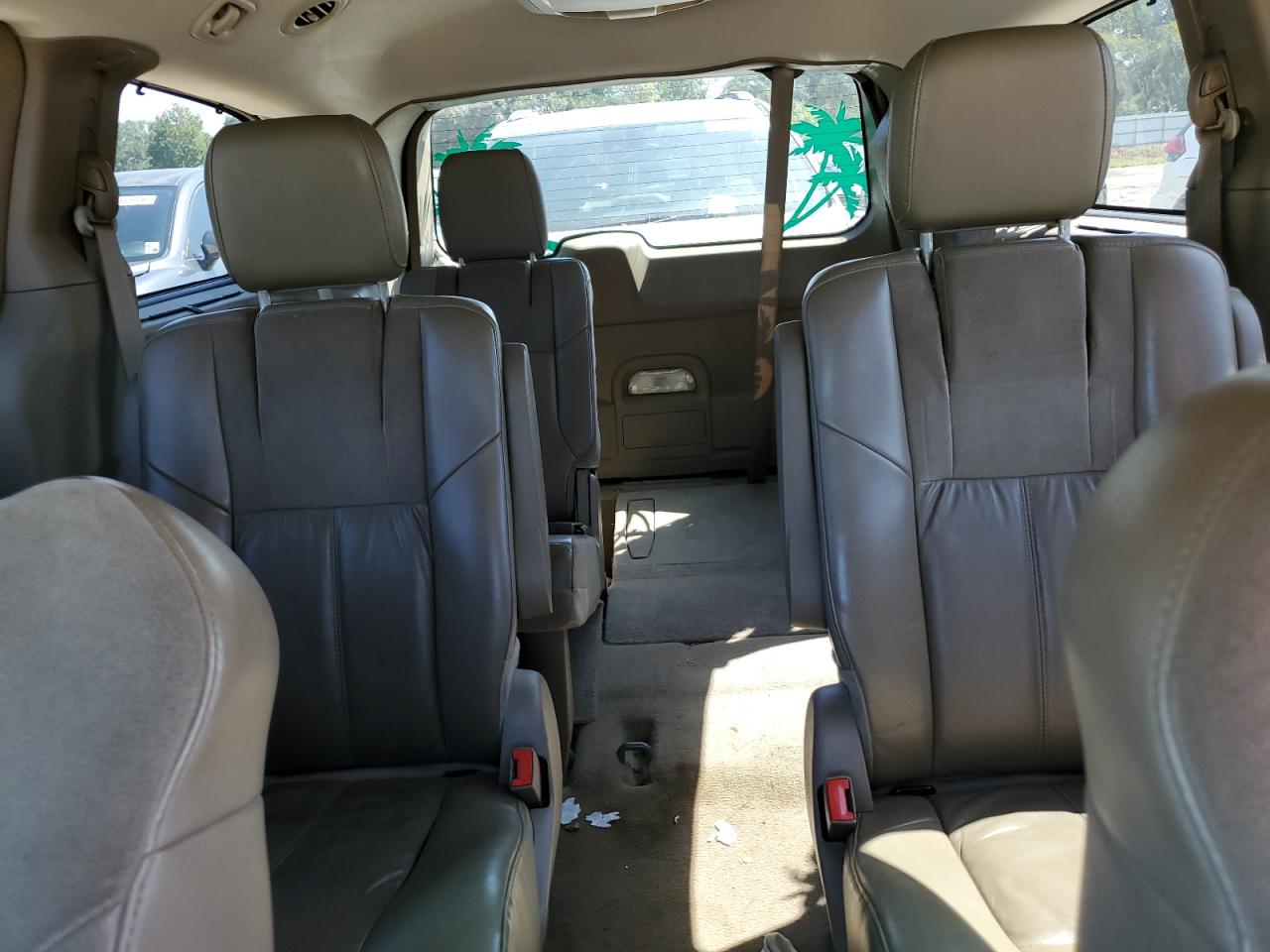 2015 Chrysler Town & Country Limited Platinum VIN: 2C4RC1GG8FR528164 Lot: 84919405