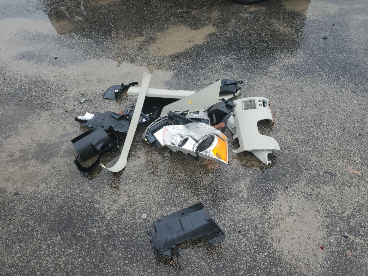 2013 Subaru Outback 2.5I Limited VIN: 4S4BRCKC2D3309847 Lot: 84870515