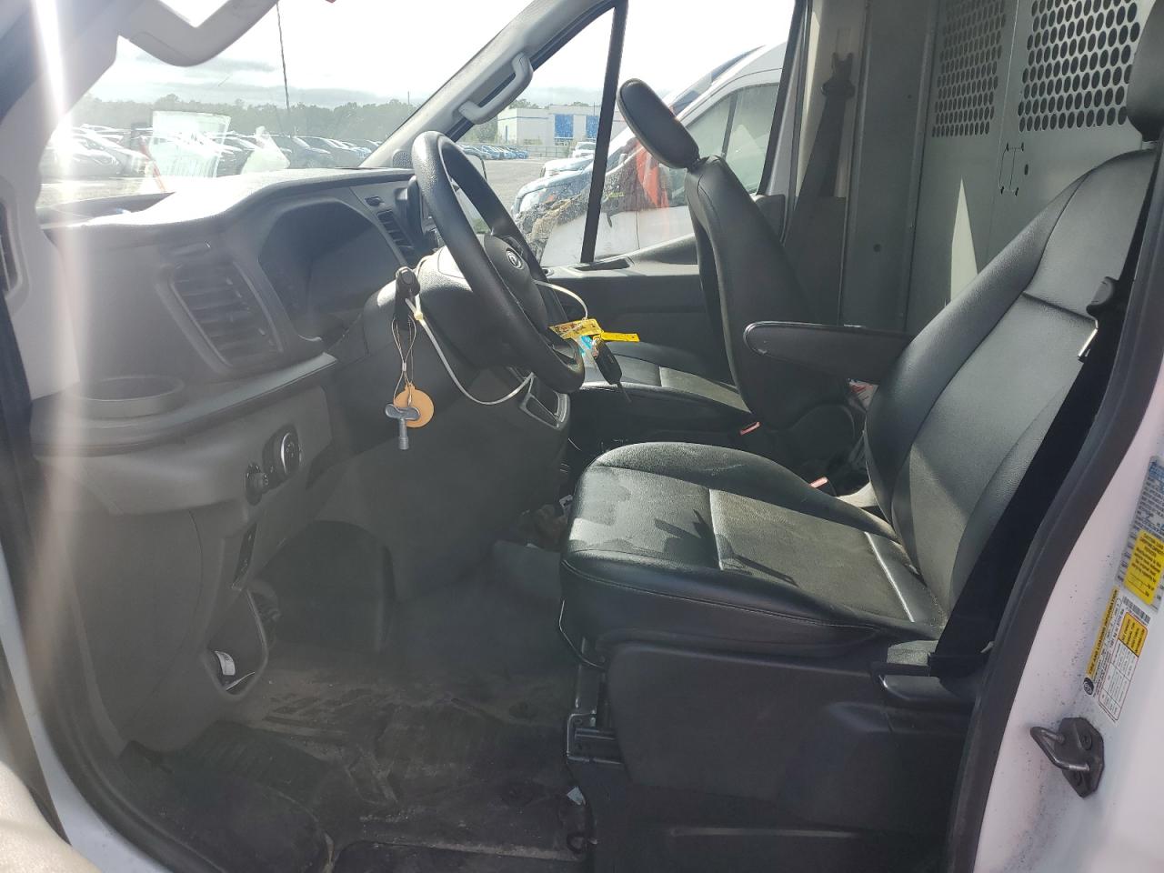 2024 Ford Transit T-250 VIN: 1FTBR1C89RKA30847 Lot: 85718115