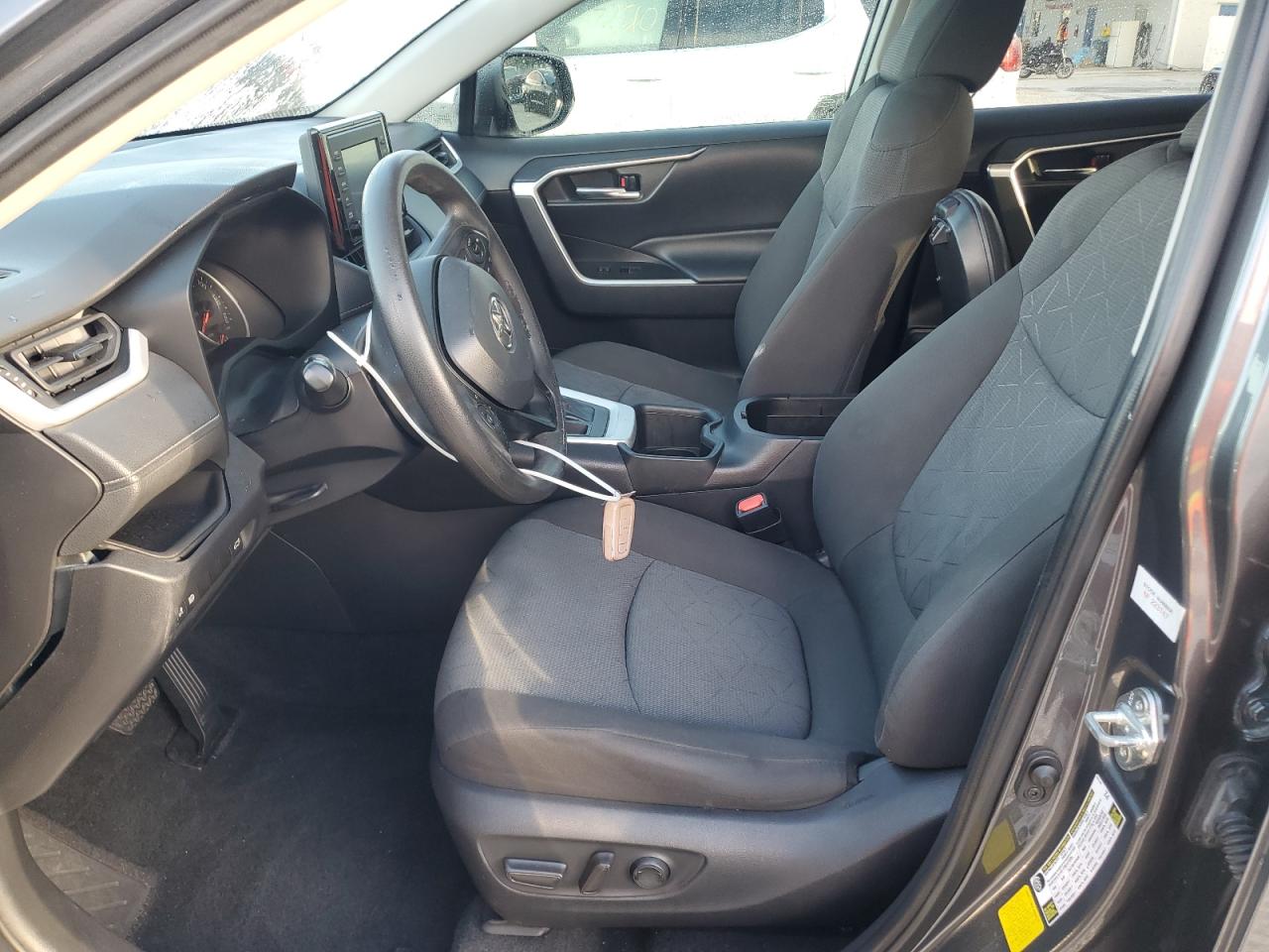 2022 Toyota Rav4 Xle VIN: 2T3W1RFV6NC178885 Lot: 84360015