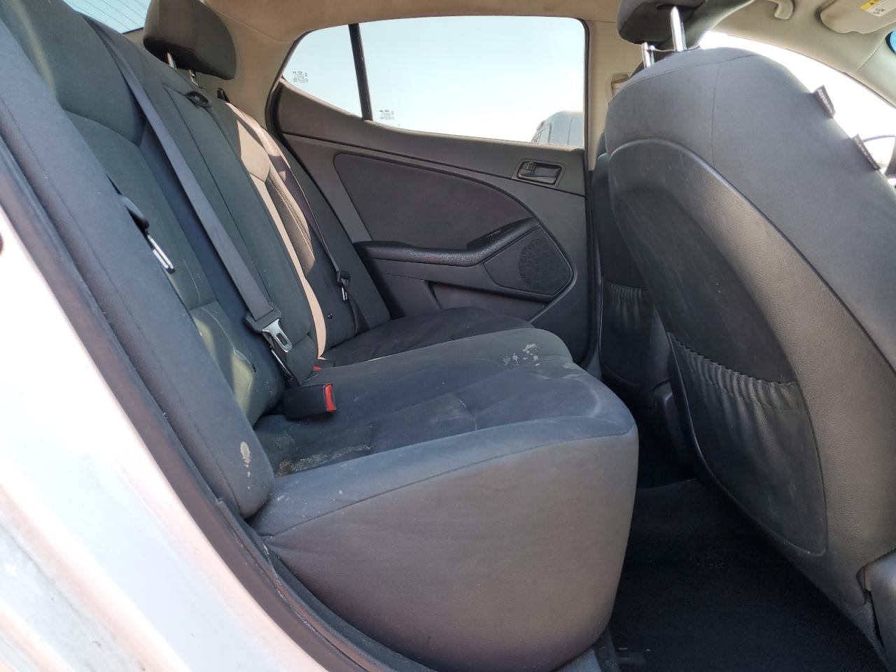 2015 Kia Optima Lx VIN: KNAGM4A75F5664101 Lot: 85255655