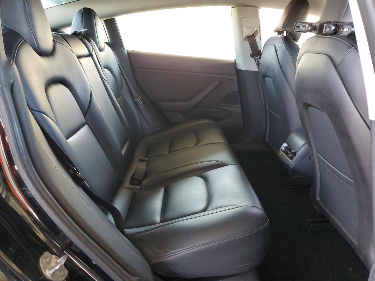 2019 Tesla Model 3 VIN: 5YJ3E1EA0KF406368 Lot: 82621335