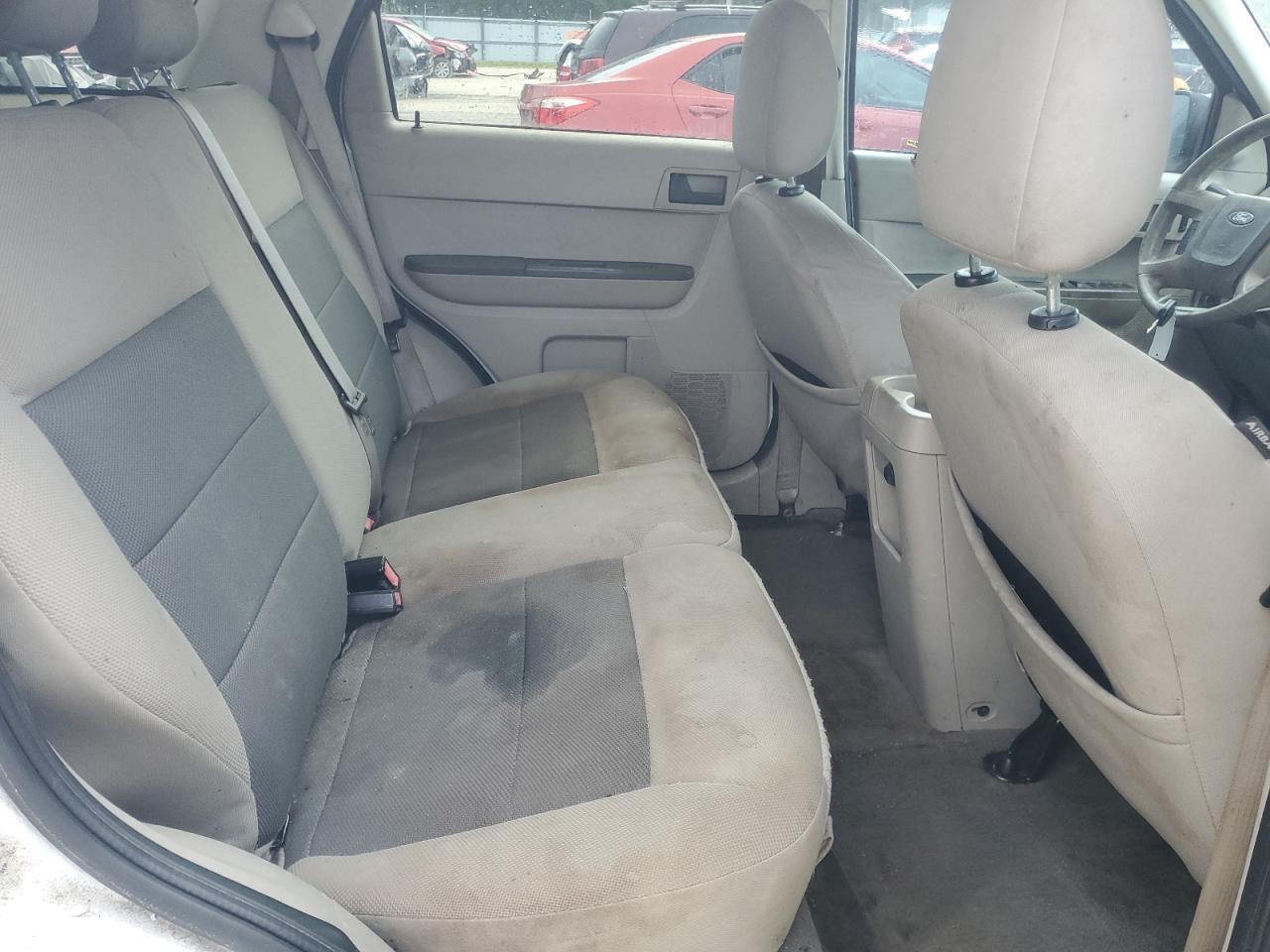 2008 Ford Escape Xlt VIN: 1FMCU03ZX8KB49555 Lot: 81985145