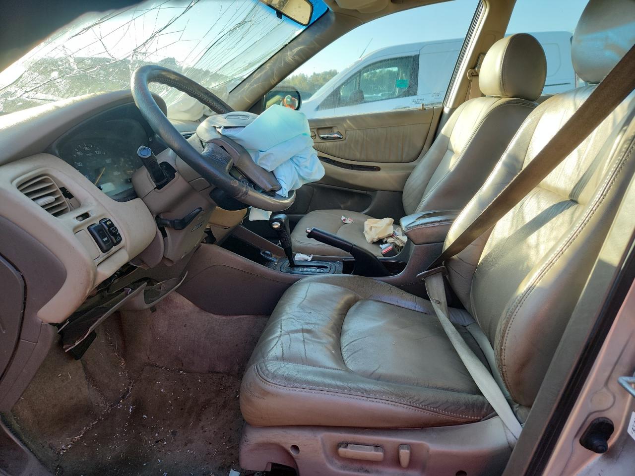 1999 Honda Accord Ex VIN: 1HGCG1650XA047648 Lot: 85530585